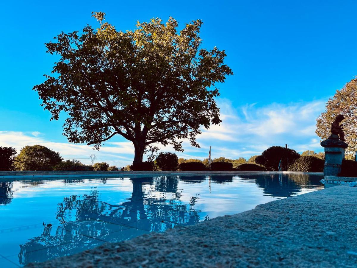 Domaine Amourella Aparthotel Lambesc Luaran gambar